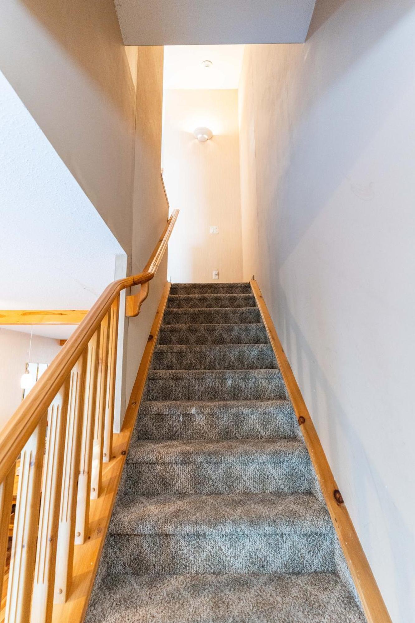 Banff Woods Lodge Canmore Ngoại thất bức ảnh